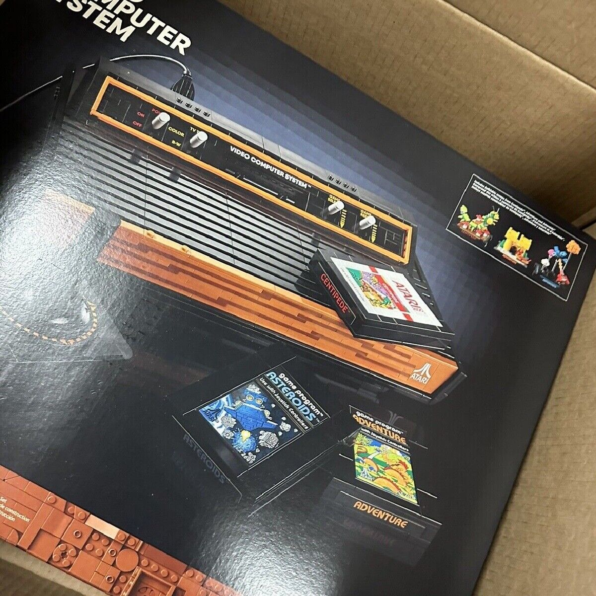 LEGO 10306 ICONS Atari 2600 Video Computer System Game (2,532 pieces) SEALED